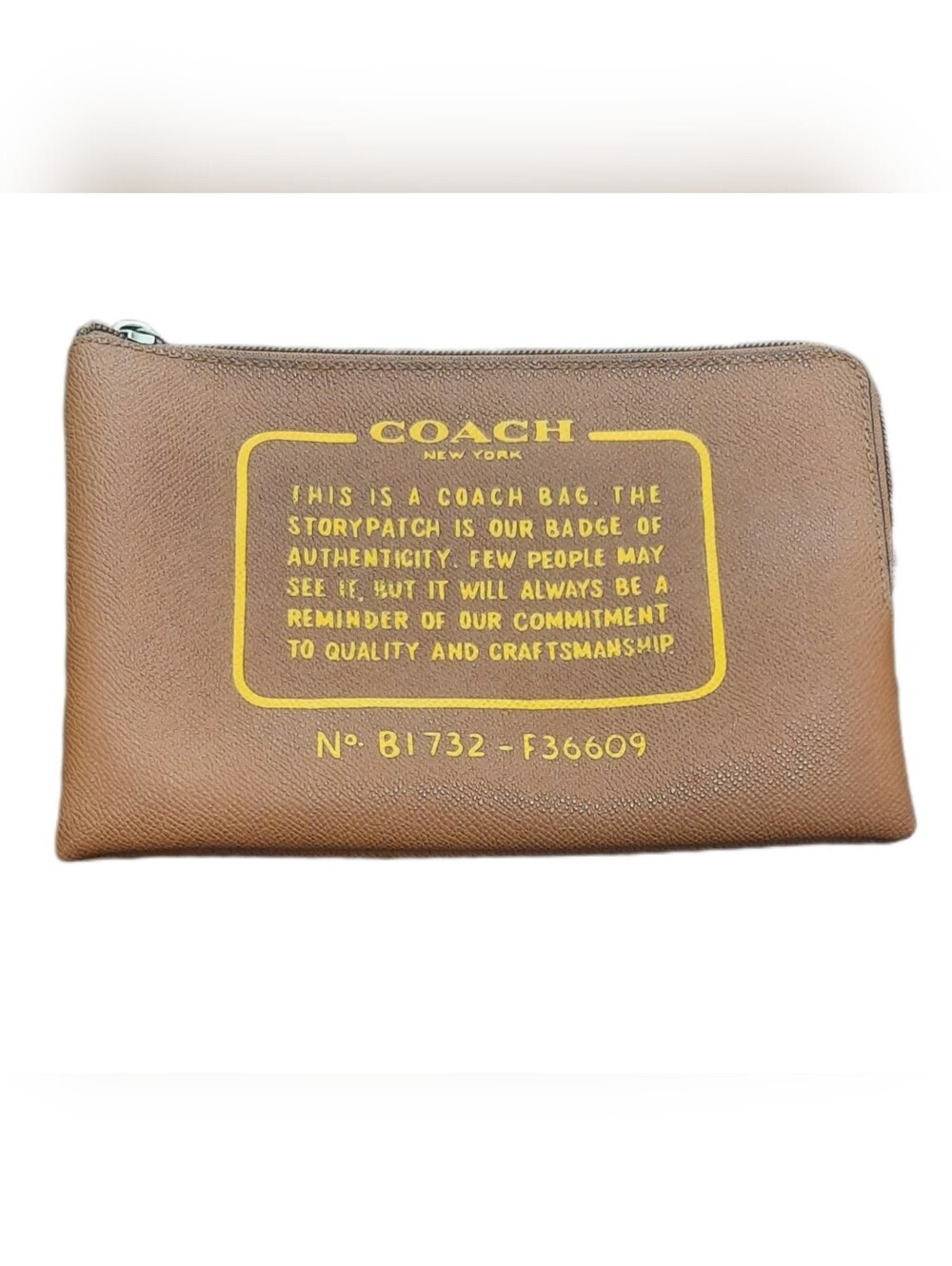 Coach Crossgrain LeatherStorypatch Pouch Clutch Bag Makeup Bag Brown